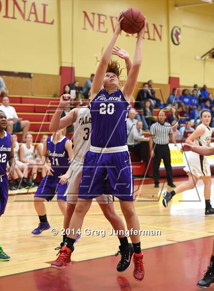 Thumbnail 3 in Scotts Valley vs. Piedmont (Cardinal Newman Classic) photogallery.