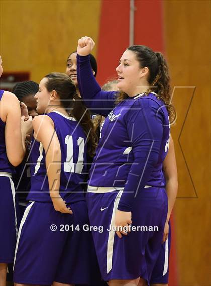Thumbnail 2 in Scotts Valley vs. Piedmont (Cardinal Newman Classic) photogallery.