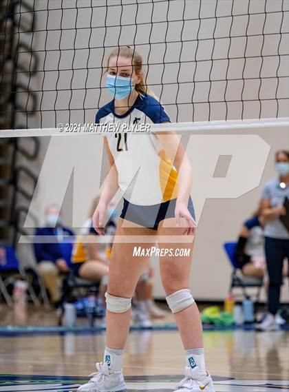 Thumbnail 3 in Cox Mill vs. D.H. Conley (NCHSAA 3A Final) (1 of 2 - the game) photogallery.