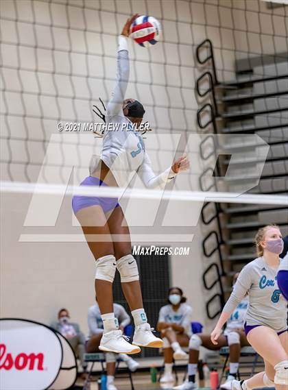 Thumbnail 1 in Cox Mill vs. D.H. Conley (NCHSAA 3A Final) (1 of 2 - the game) photogallery.