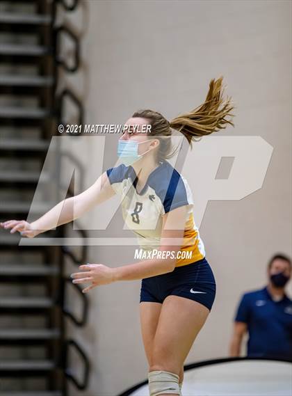 Thumbnail 3 in Cox Mill vs. D.H. Conley (NCHSAA 3A Final) (1 of 2 - the game) photogallery.