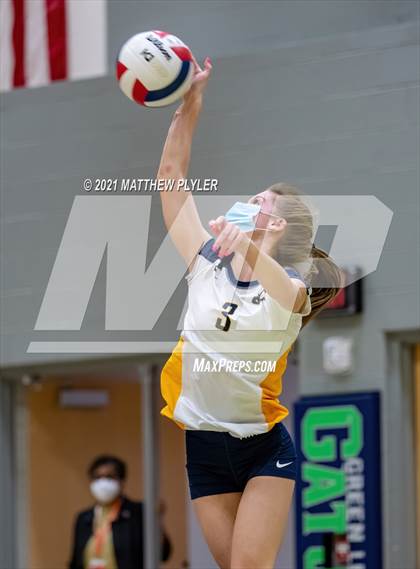 Thumbnail 3 in Cox Mill vs. D.H. Conley (NCHSAA 3A Final) (1 of 2 - the game) photogallery.