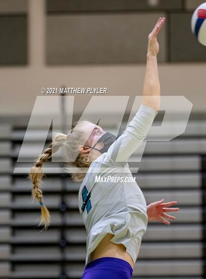 Thumbnail 2 in Cox Mill vs. D.H. Conley (NCHSAA 3A Final) (1 of 2 - the game) photogallery.