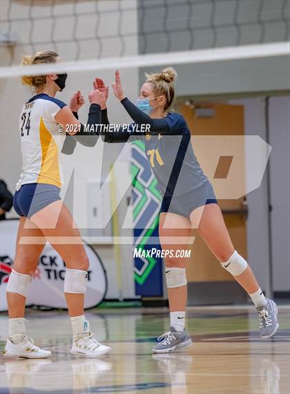 Thumbnail 2 in Cox Mill vs. D.H. Conley (NCHSAA 3A Final) (1 of 2 - the game) photogallery.