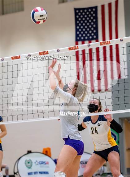 Thumbnail 3 in Cox Mill vs. D.H. Conley (NCHSAA 3A Final) (1 of 2 - the game) photogallery.