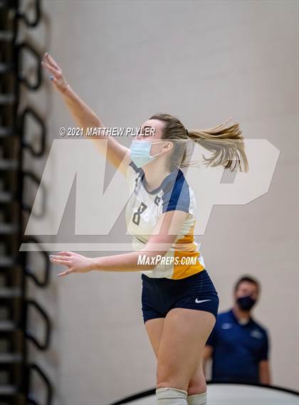 Thumbnail 2 in Cox Mill vs. D.H. Conley (NCHSAA 3A Final) (1 of 2 - the game) photogallery.