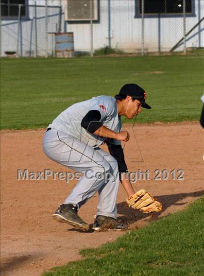 Thumbnail 1 in Wasco @ Tehachapi photogallery.