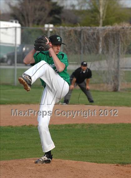 Thumbnail 2 in Wasco @ Tehachapi photogallery.