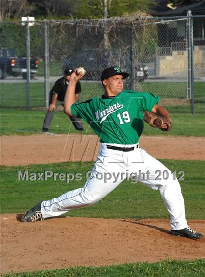 Thumbnail 2 in Wasco @ Tehachapi photogallery.