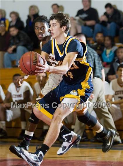 Thumbnail 3 in Turlock vs. Central (Modesto Christian Holiday Hoops)  photogallery.