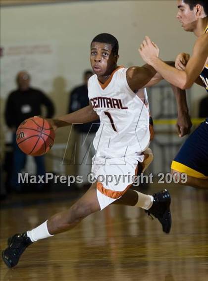 Thumbnail 2 in Turlock vs. Central (Modesto Christian Holiday Hoops)  photogallery.