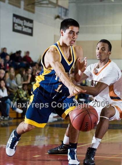 Thumbnail 2 in Turlock vs. Central (Modesto Christian Holiday Hoops)  photogallery.