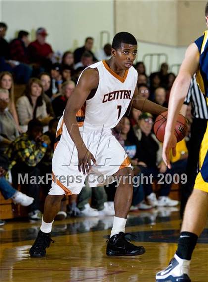 Thumbnail 1 in Turlock vs. Central (Modesto Christian Holiday Hoops)  photogallery.