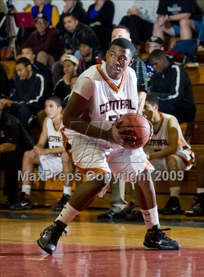 Thumbnail 3 in Turlock vs. Central (Modesto Christian Holiday Hoops)  photogallery.