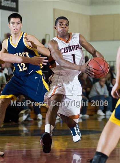 Thumbnail 3 in Turlock vs. Central (Modesto Christian Holiday Hoops)  photogallery.