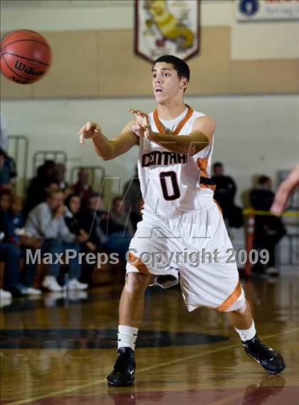 Thumbnail 3 in Turlock vs. Central (Modesto Christian Holiday Hoops)  photogallery.