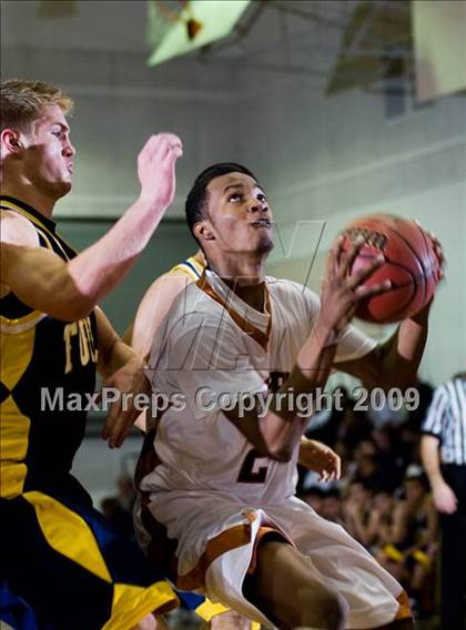 Thumbnail 2 in Turlock vs. Central (Modesto Christian Holiday Hoops)  photogallery.
