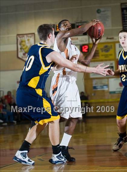 Thumbnail 3 in Turlock vs. Central (Modesto Christian Holiday Hoops)  photogallery.