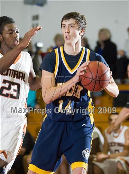 Thumbnail 1 in Turlock vs. Central (Modesto Christian Holiday Hoops)  photogallery.
