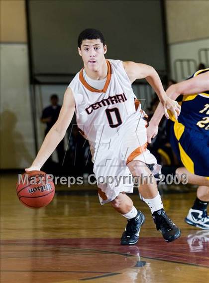 Thumbnail 3 in Turlock vs. Central (Modesto Christian Holiday Hoops)  photogallery.