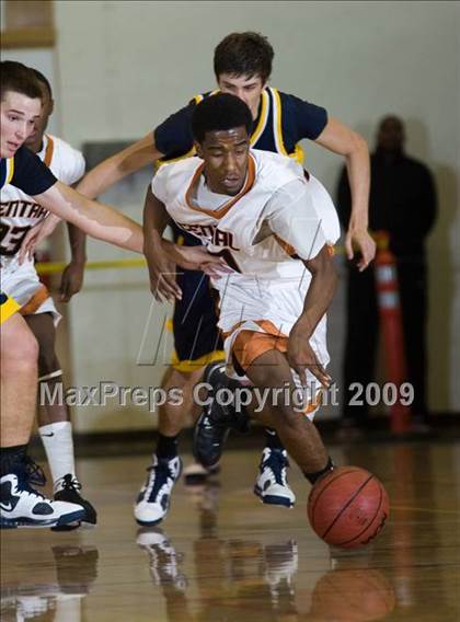 Thumbnail 3 in Turlock vs. Central (Modesto Christian Holiday Hoops)  photogallery.