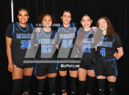 Thumbnail 3 in Mesquite vs. St. Anthony (Nike Tournament of Champions) photogallery.