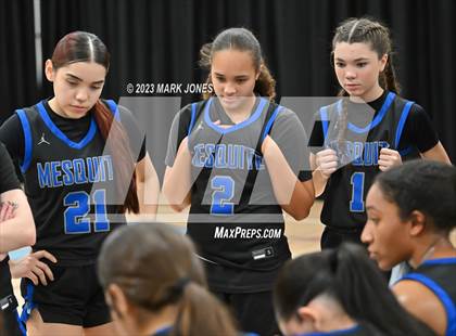 Thumbnail 2 in Mesquite vs. St. Anthony (Nike Tournament of Champions) photogallery.