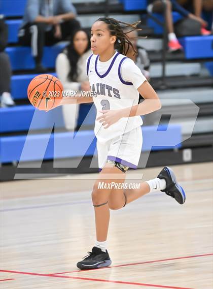 Thumbnail 2 in Mesquite vs. St. Anthony (Nike Tournament of Champions) photogallery.
