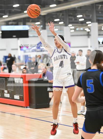Thumbnail 2 in Mesquite vs. St. Anthony (Nike Tournament of Champions) photogallery.