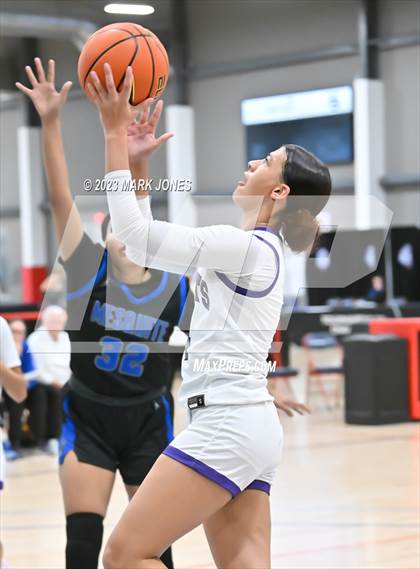 Thumbnail 2 in Mesquite vs. St. Anthony (Nike Tournament of Champions) photogallery.