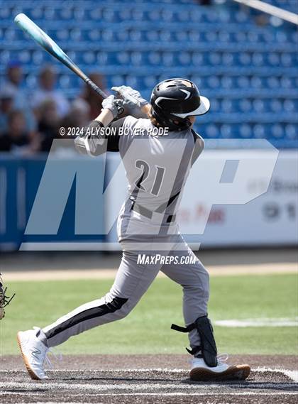 Thumbnail 2 in Uwharrie Charter vs Northside - Pinetown (NCSHAA 1A Championship) photogallery.
