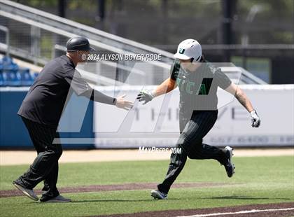 Thumbnail 2 in Uwharrie Charter vs Northside - Pinetown (NCSHAA 1A Championship) photogallery.