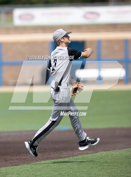 Thumbnail 2 in Uwharrie Charter vs Northside - Pinetown (NCSHAA 1A Championship) photogallery.