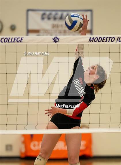Thumbnail 2 in Ripon vs. Sonora (CIF SJS D4 Final) photogallery.