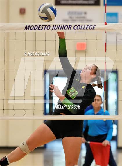 Thumbnail 3 in Ripon vs. Sonora (CIF SJS D4 Final) photogallery.