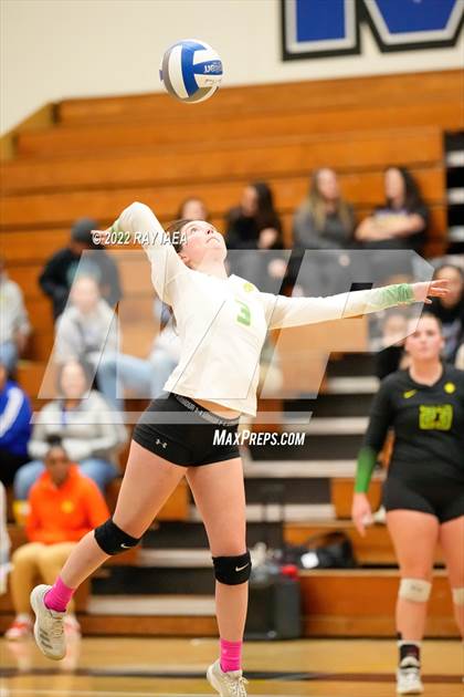 Thumbnail 3 in Ripon vs. Sonora (CIF SJS D4 Final) photogallery.
