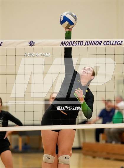 Thumbnail 2 in Ripon vs. Sonora (CIF SJS D4 Final) photogallery.