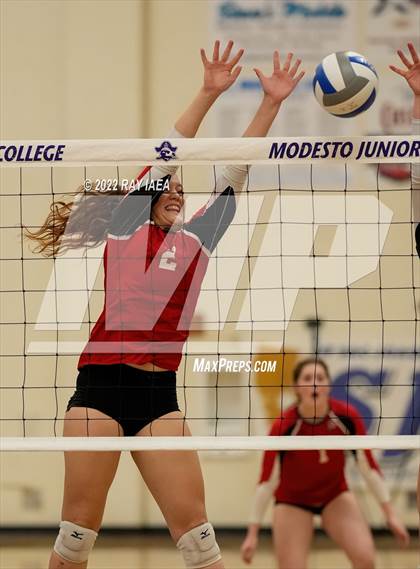 Thumbnail 2 in Ripon vs. Sonora (CIF SJS D4 Final) photogallery.