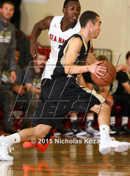 Thumbnail 3 in Oak Park vs. Redondo Union (Pacific Shores Tournament) photogallery.