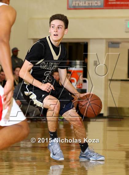 Thumbnail 2 in Oak Park vs. Redondo Union (Pacific Shores Tournament) photogallery.