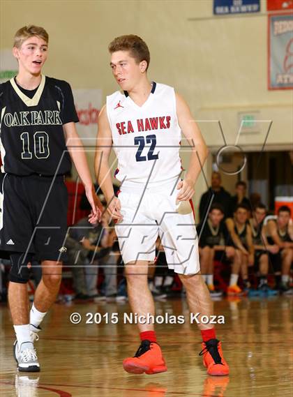 Thumbnail 2 in Oak Park vs. Redondo Union (Pacific Shores Tournament) photogallery.