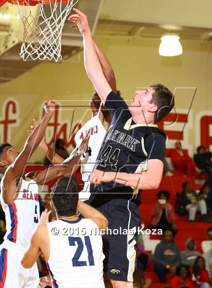 Thumbnail 1 in Oak Park vs. Redondo Union (Pacific Shores Tournament) photogallery.