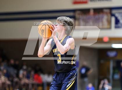 Thumbnail 3 in Rocky Mount vs Westover (NCHSAA 3rd Round Playoffs) photogallery.