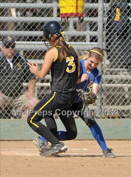 Thumbnail 3 in Del Campo vs. Del Oro (Victory Pre-Season T.O.C.) photogallery.