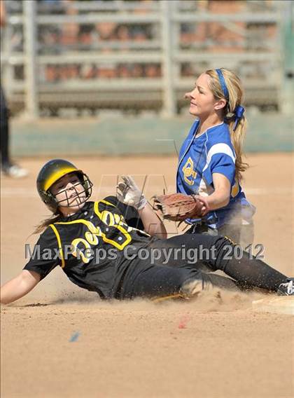 Thumbnail 1 in Del Campo vs. Del Oro (Victory Pre-Season T.O.C.) photogallery.