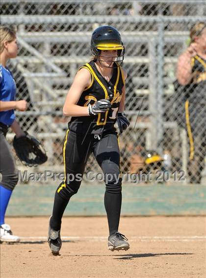 Thumbnail 2 in Del Campo vs. Del Oro (Victory Pre-Season T.O.C.) photogallery.