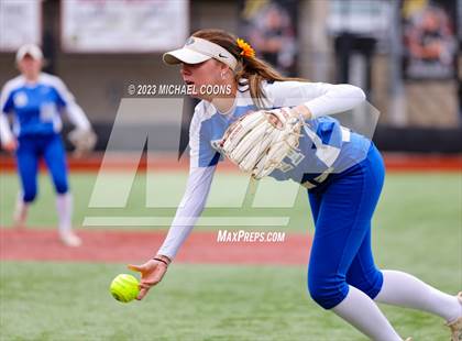 Thumbnail 3 in Rancho Bernardo @ Oaks Christian (CIF SoCal Division 1 Semifinal) photogallery.