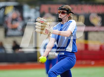 Thumbnail 3 in Rancho Bernardo @ Oaks Christian (CIF SoCal Division 1 Semifinal) photogallery.