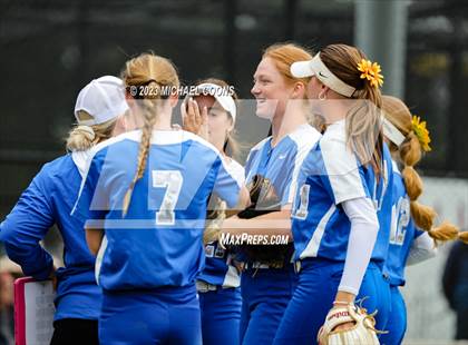 Thumbnail 2 in Rancho Bernardo @ Oaks Christian (CIF SoCal Division 1 Semifinal) photogallery.