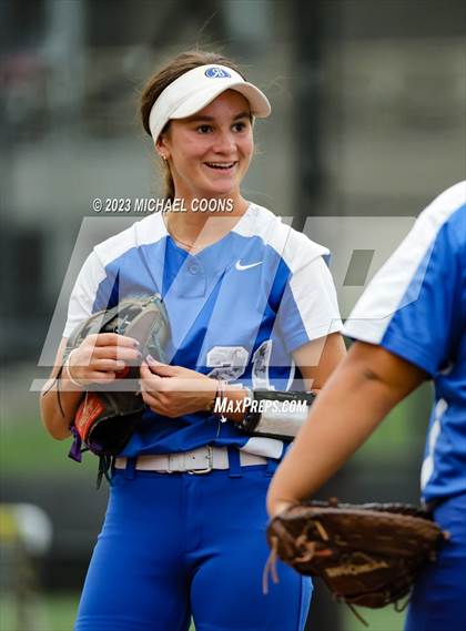 Thumbnail 1 in Rancho Bernardo @ Oaks Christian (CIF SoCal Division 1 Semifinal) photogallery.